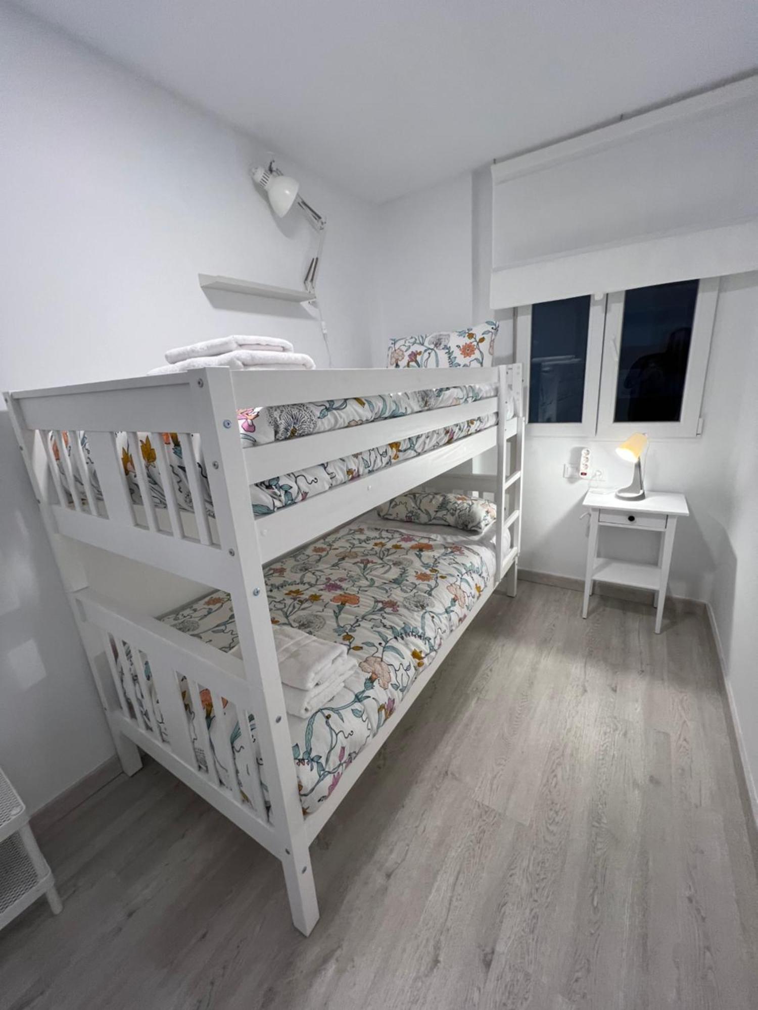 Nuestro Rincon Del Centro Historico Especial Grupos Terraza Parking Gratis 02 Appartement Málaga Buitenkant foto