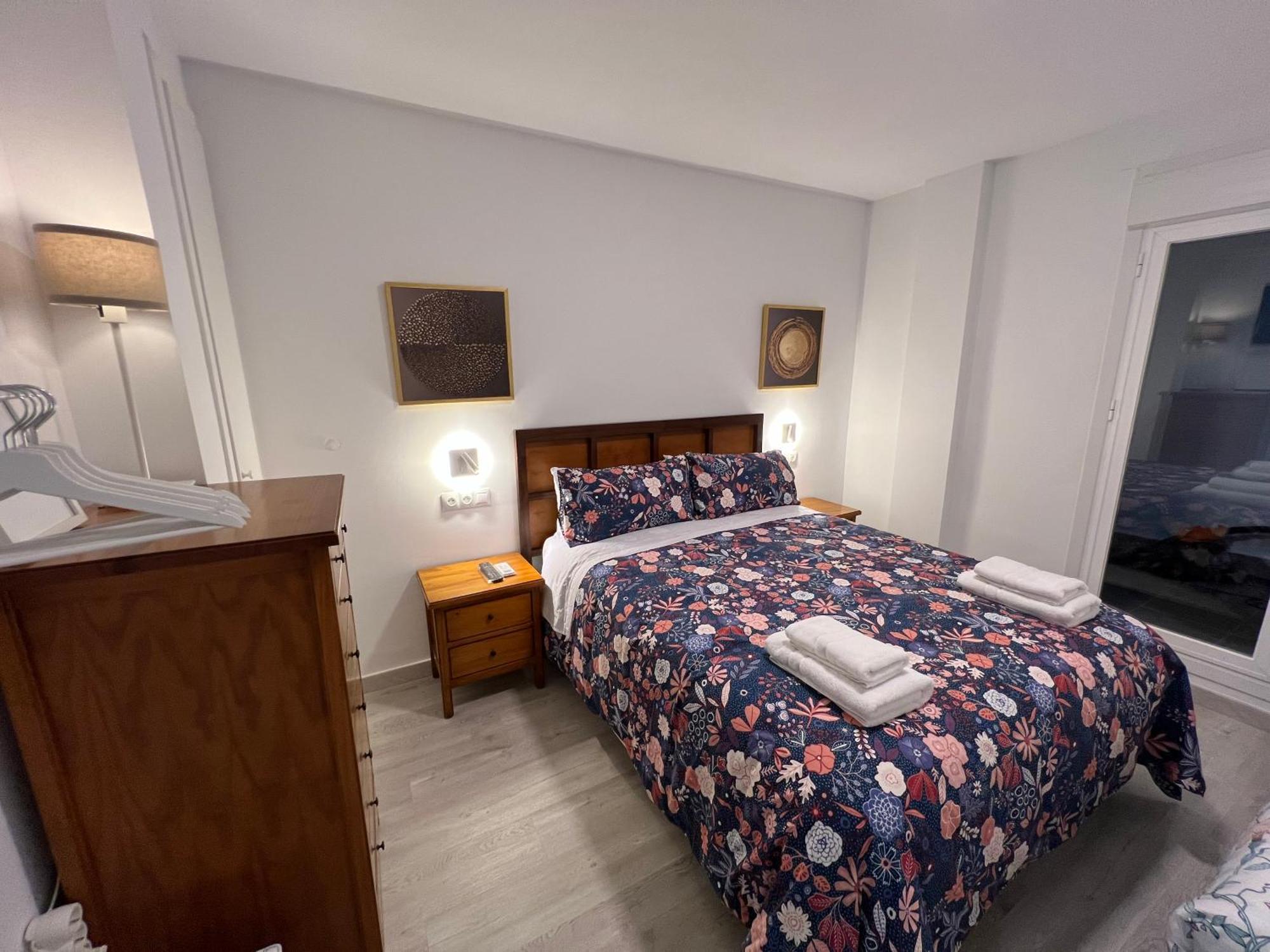 Nuestro Rincon Del Centro Historico Especial Grupos Terraza Parking Gratis 02 Appartement Málaga Buitenkant foto
