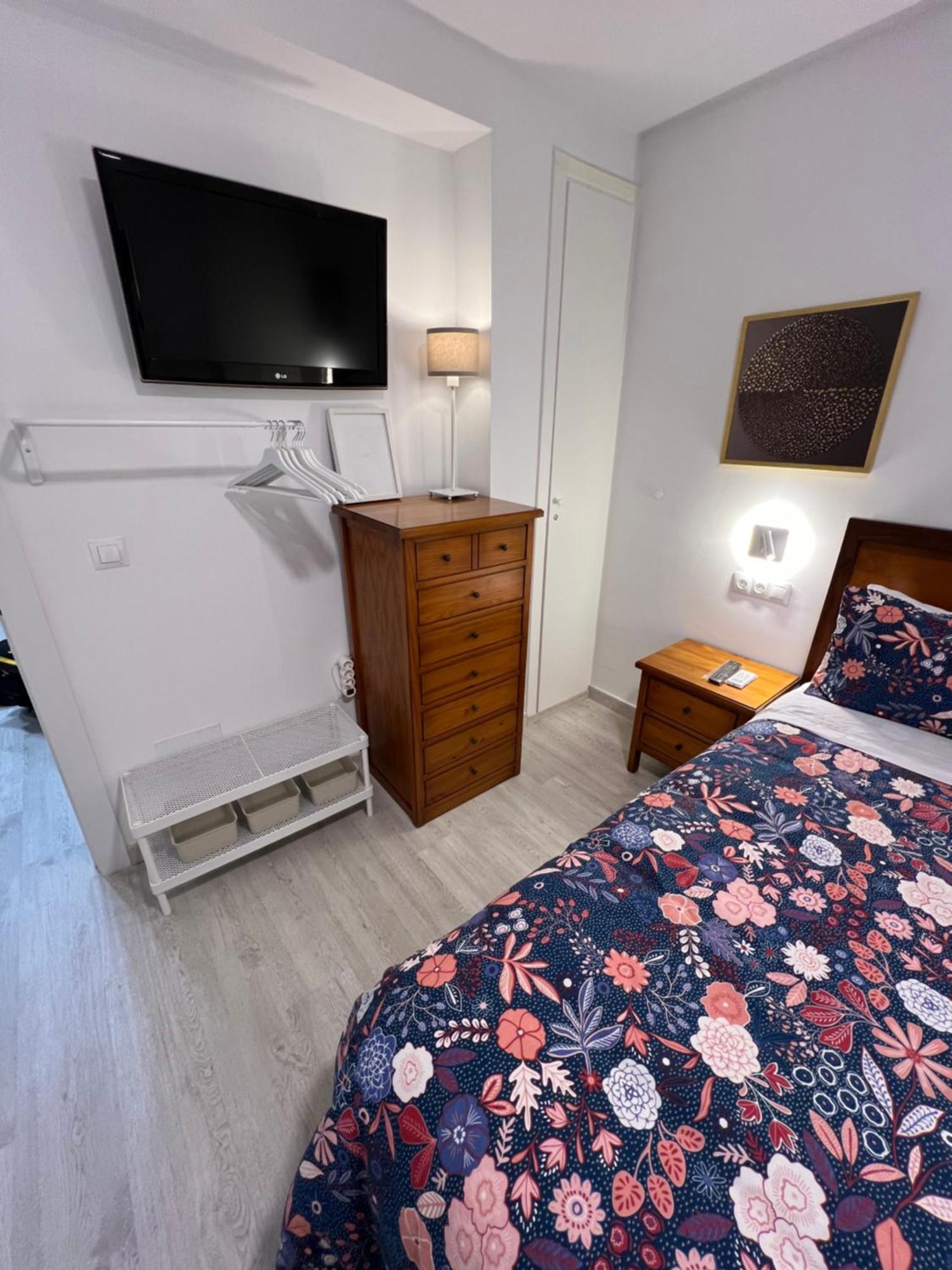Nuestro Rincon Del Centro Historico Especial Grupos Terraza Parking Gratis 02 Appartement Málaga Buitenkant foto