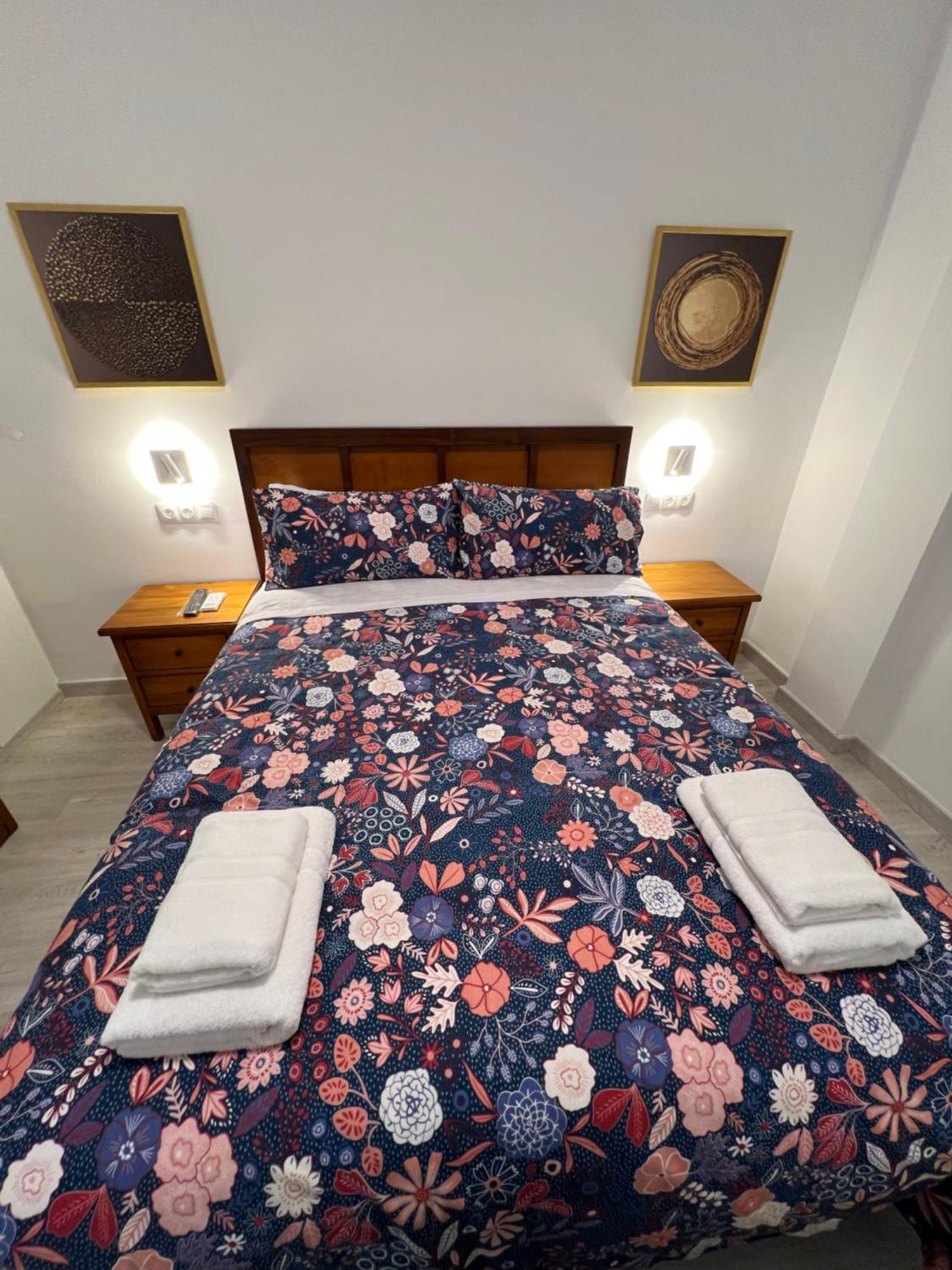Nuestro Rincon Del Centro Historico Especial Grupos Terraza Parking Gratis 02 Appartement Málaga Buitenkant foto